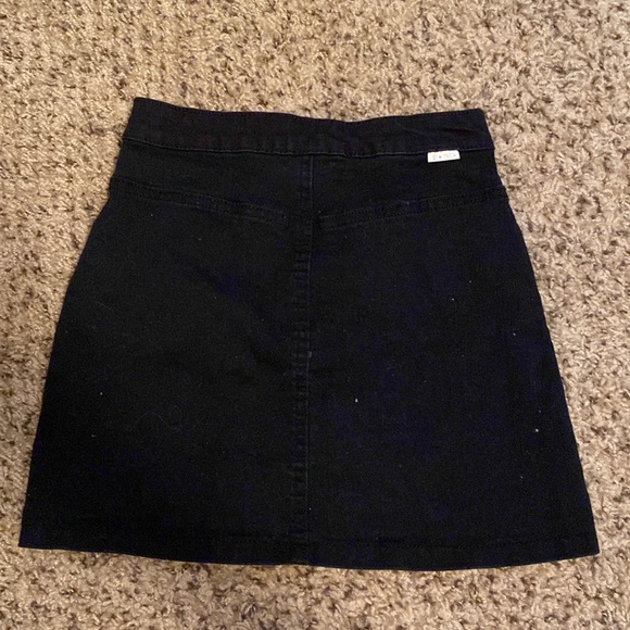 Black denim skirt - Picture 2 of 2